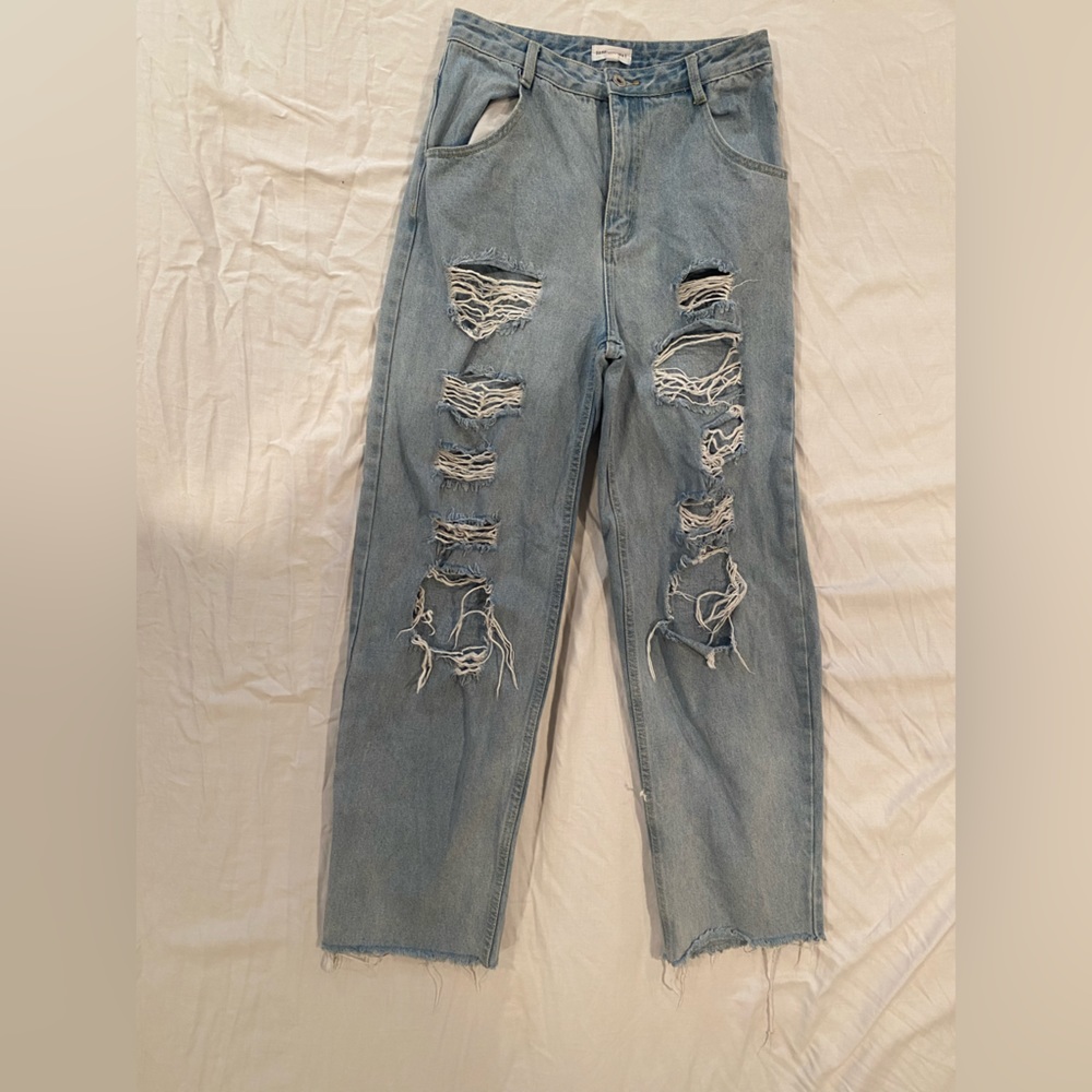 Light wash wide leg ripped denim